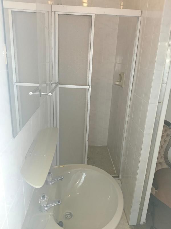 6 Bedroom Property for Sale in Sasolburg Free State